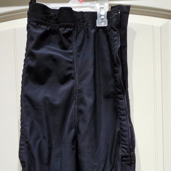 Marena Recovery compression pants, calf-length, size S, black - Picture 4 of 4